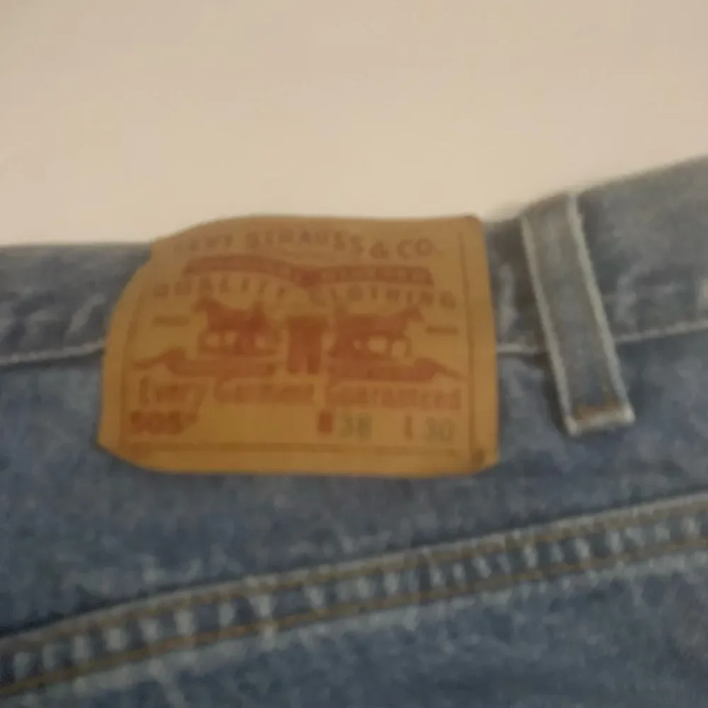 Vintage Levi's 550 Jeans